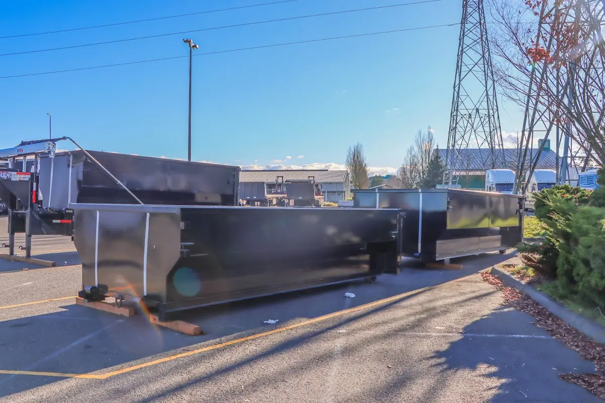 Professional dumpster rental and junk removal service in Vidor